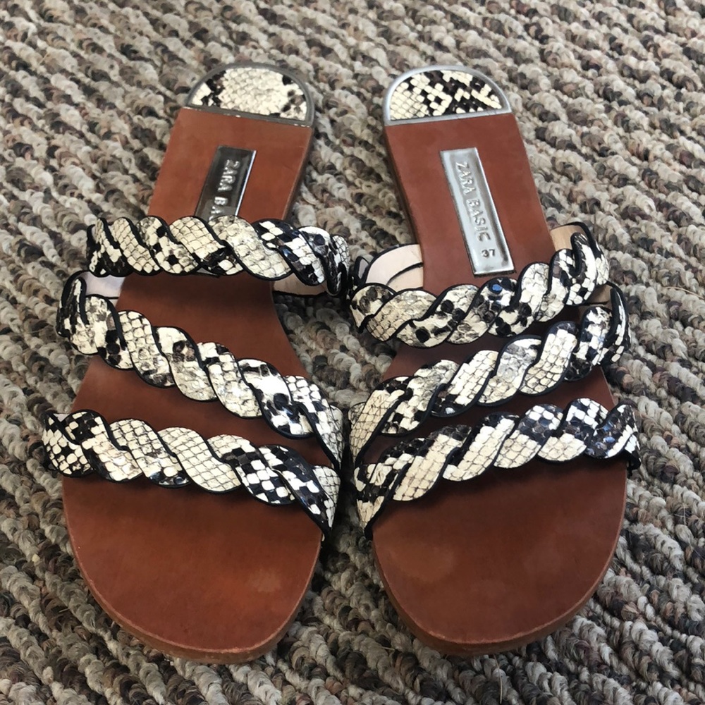 Zara basic sandals